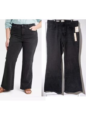 Universal Thread | High-Rise Comfort Stretch Flare Jeans In Black